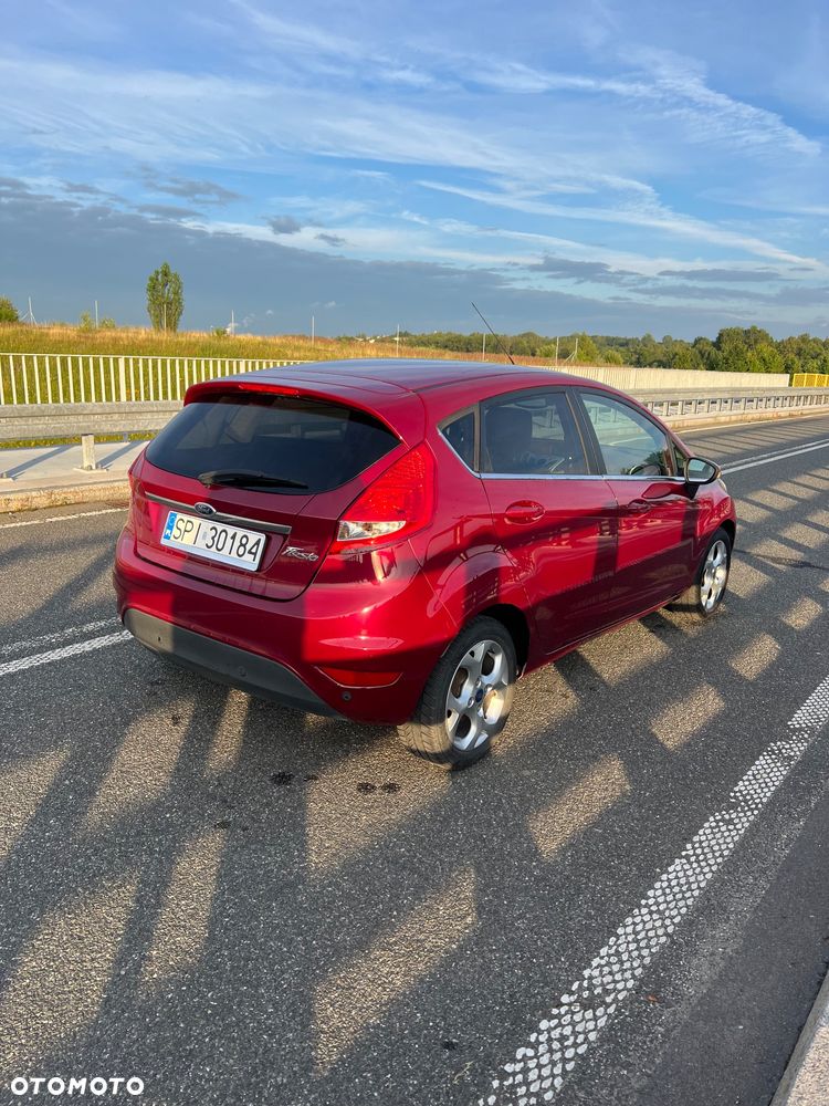 Ford Fiesta 1.4 Titanium EU5 - 8