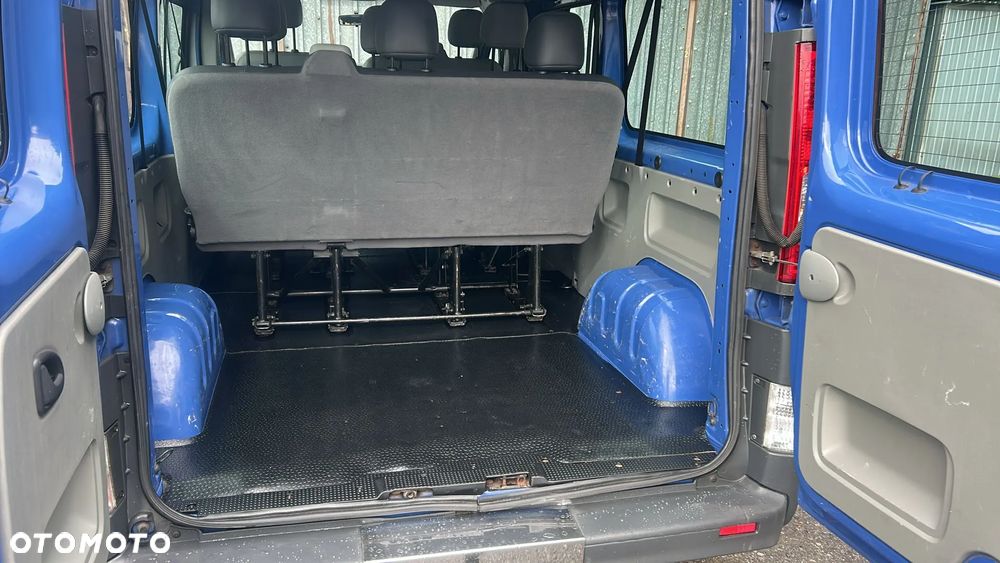 Renault Trafic L1H1 Passenger Lux - 3