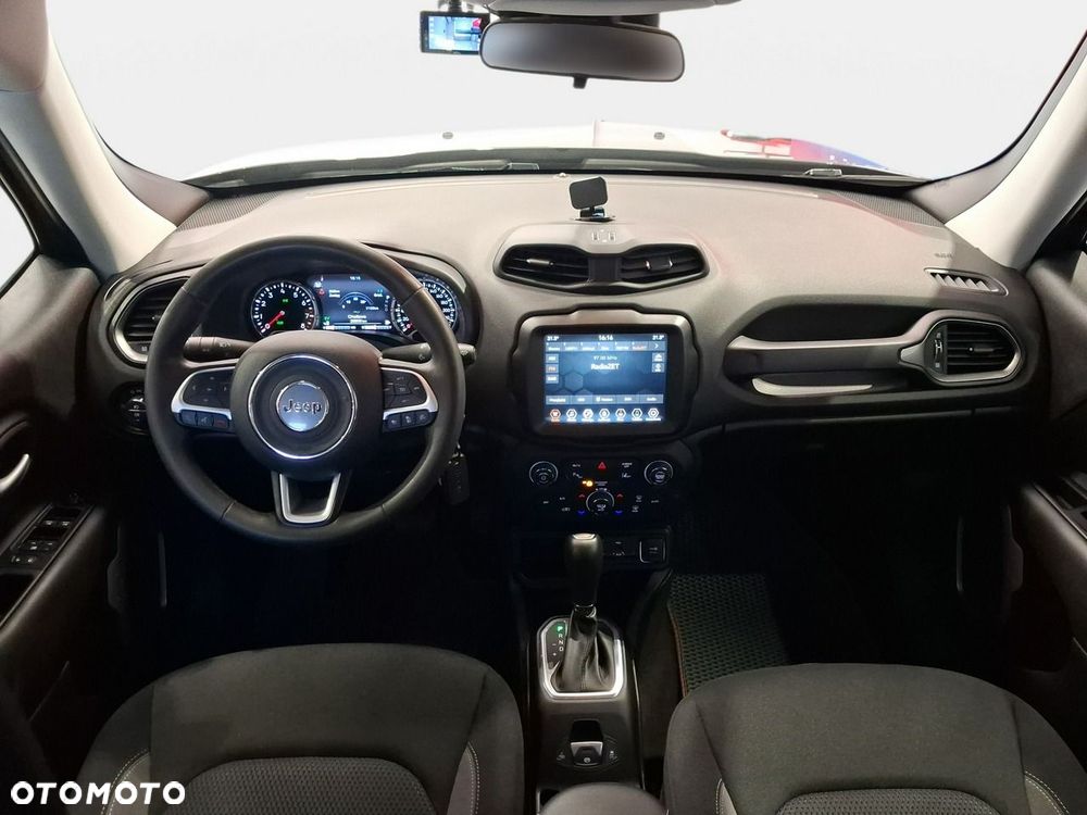 Jeep Renegade - 19