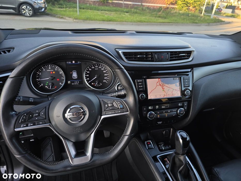 Nissan Qashqai 1.3 DIG-T DCT TEKNA+ - 25