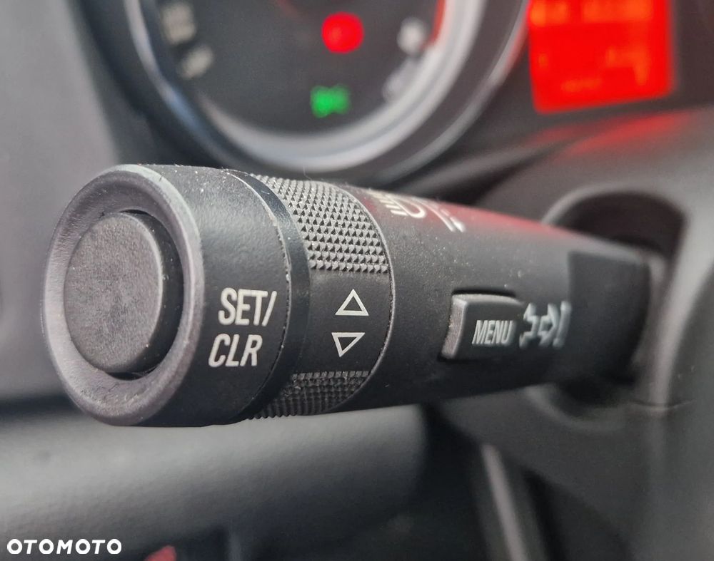 Opel Astra 1.4 Turbo - 22