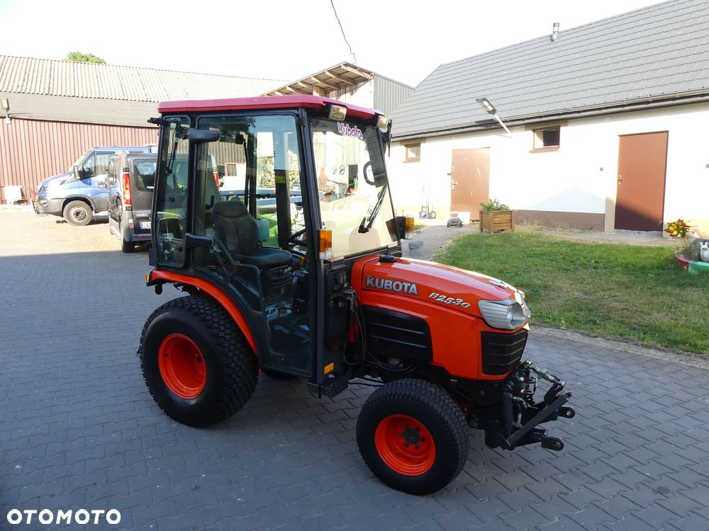 Kubota B2530 *25KM*4X4*TUZ*KLIMA*HST - 2