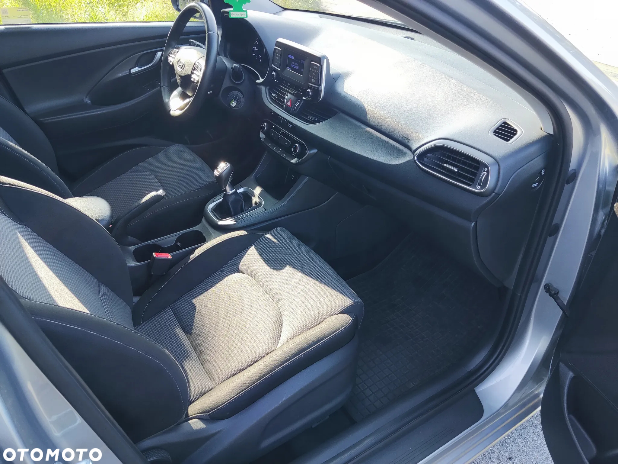 Hyundai i30 1.5 DPI Modern - 10