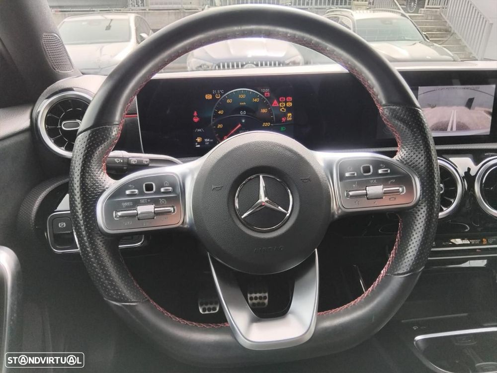Mercedes-Benz A 160 AMG Line - 15