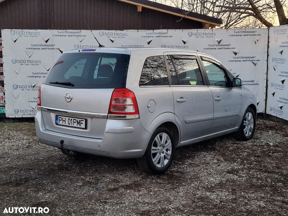 Opel Zafira 1.9 CDTI Navi - 3