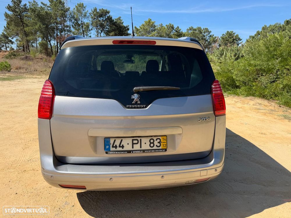 Peugeot 5008 2014 photo 5