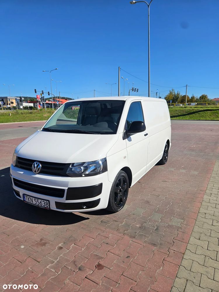Volkswagen Transporter - 1