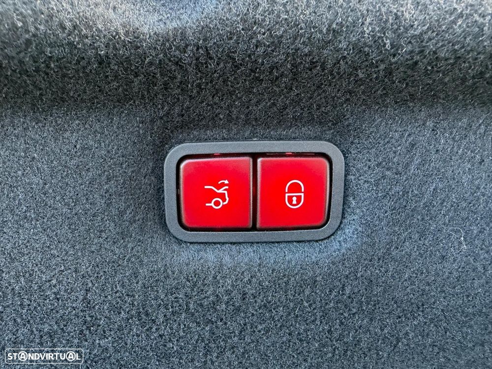 Mercedes-Benz SL 43 AMG Standard - 23