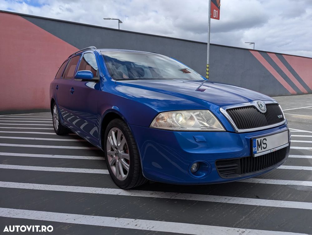 Skoda Octavia 2.0 TDI CR DPF RS - 1