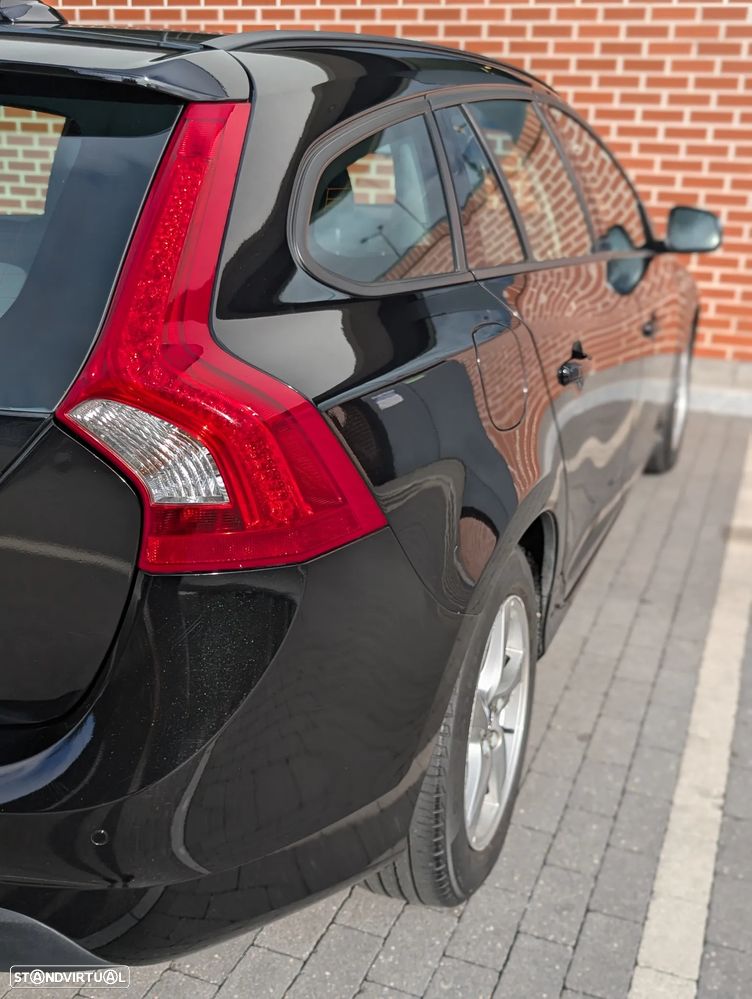 Volvo V60 D2 - 9