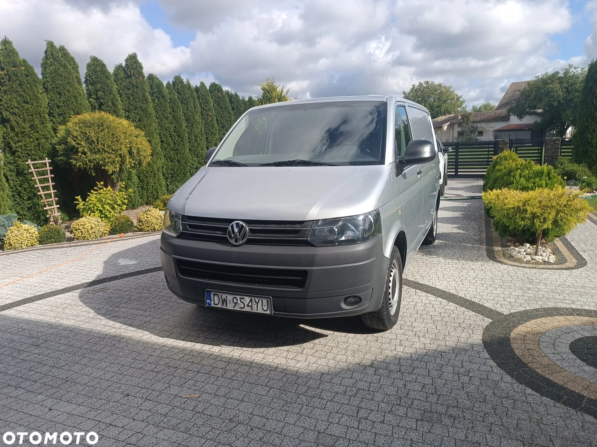 Volkswagen Transporter - 2