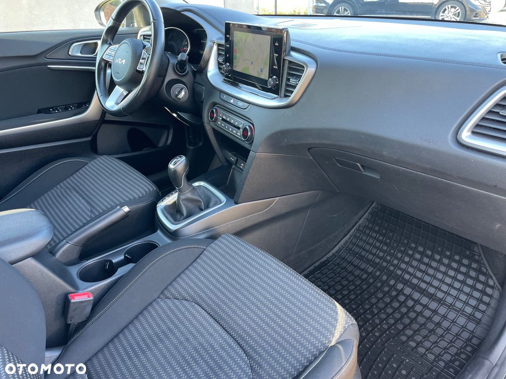 Kia Ceed 1.5 T-GDI M - 18