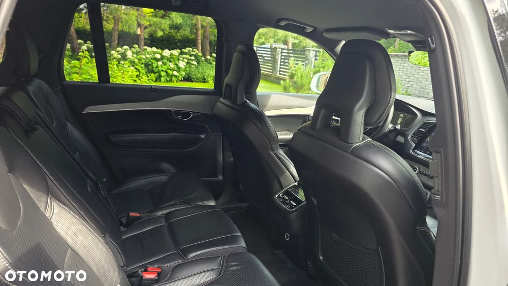 Volvo XC 90 D5 SCR AWD Inscription 7os - 19