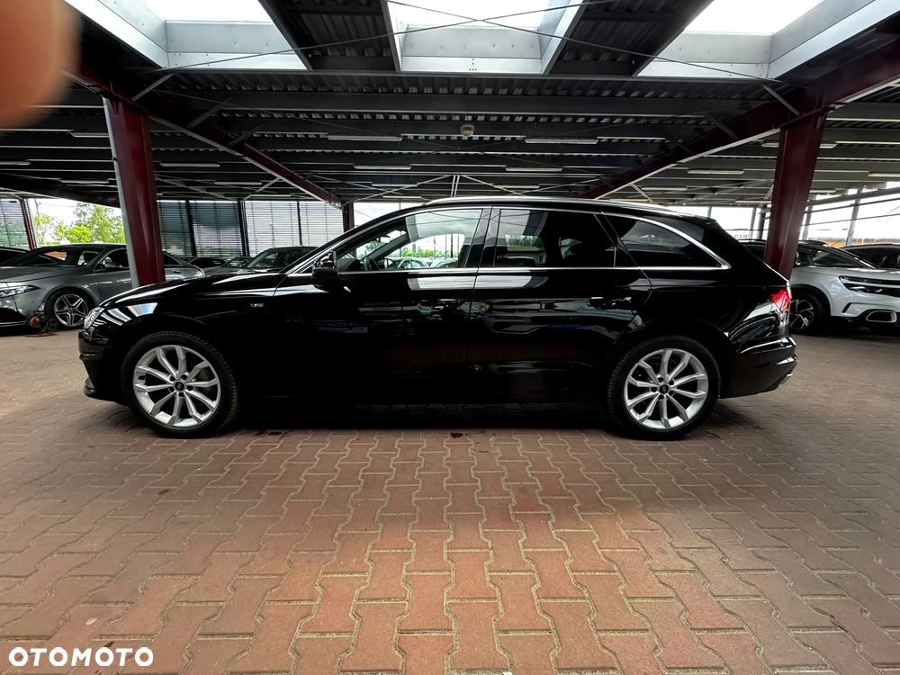Audi A4 Avant - 4