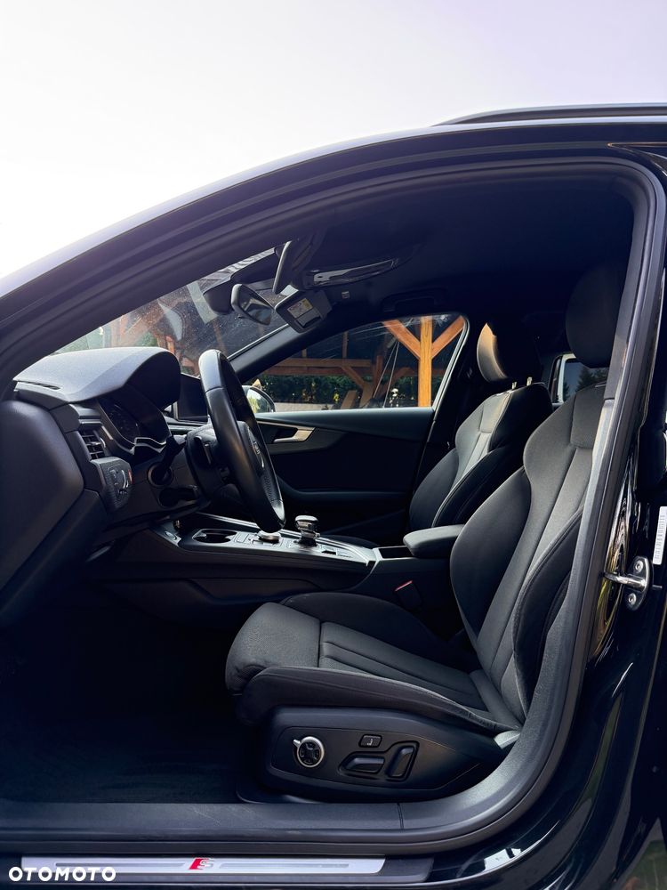 Audi A4 Avant 40 TDI Quattro S Line S tronic - 16