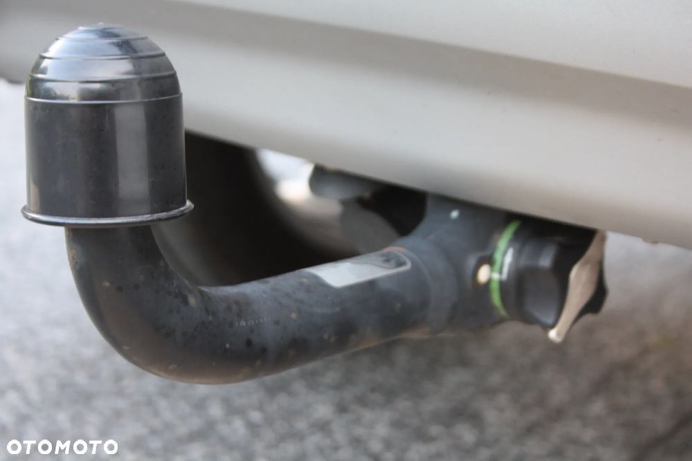 Ford Kuga 1.6 EcoBoost 2x4 Titanium - 23