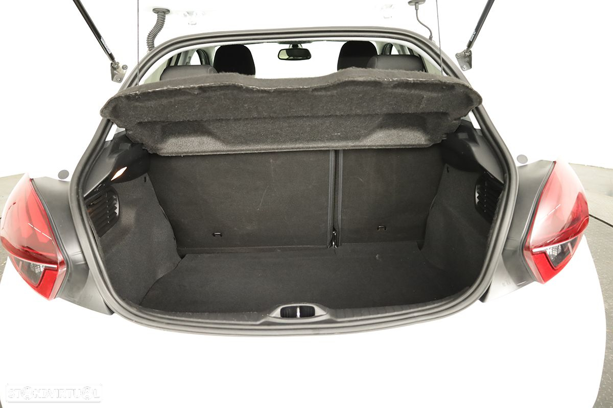 Peugeot 208 1.2 PureTech Style - 22