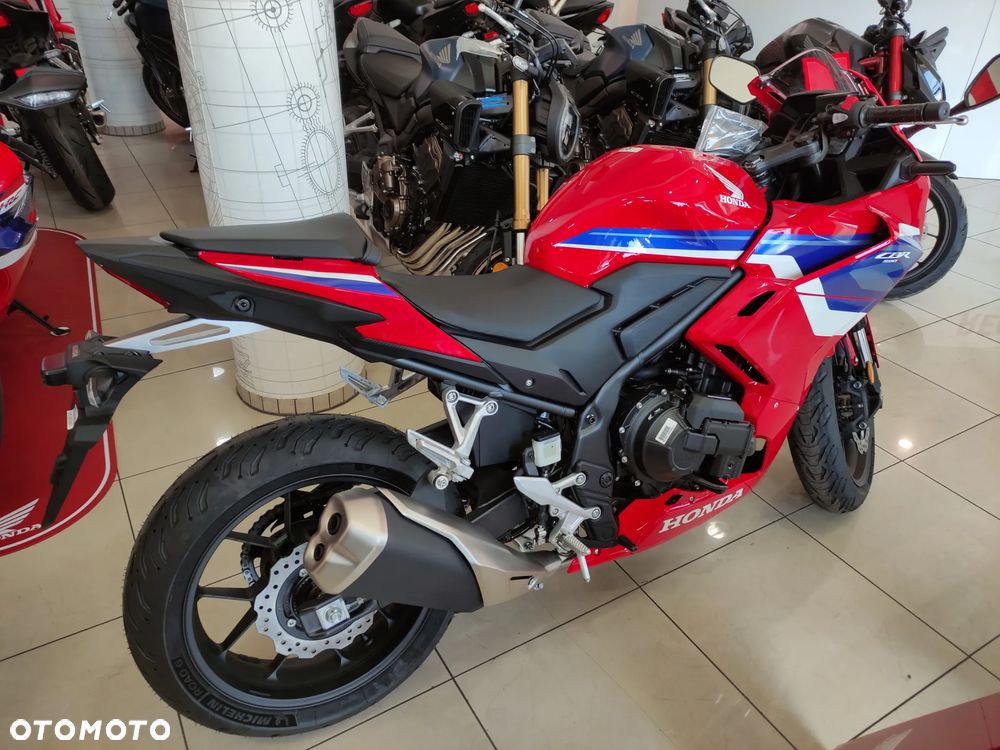 Honda CBR - 2