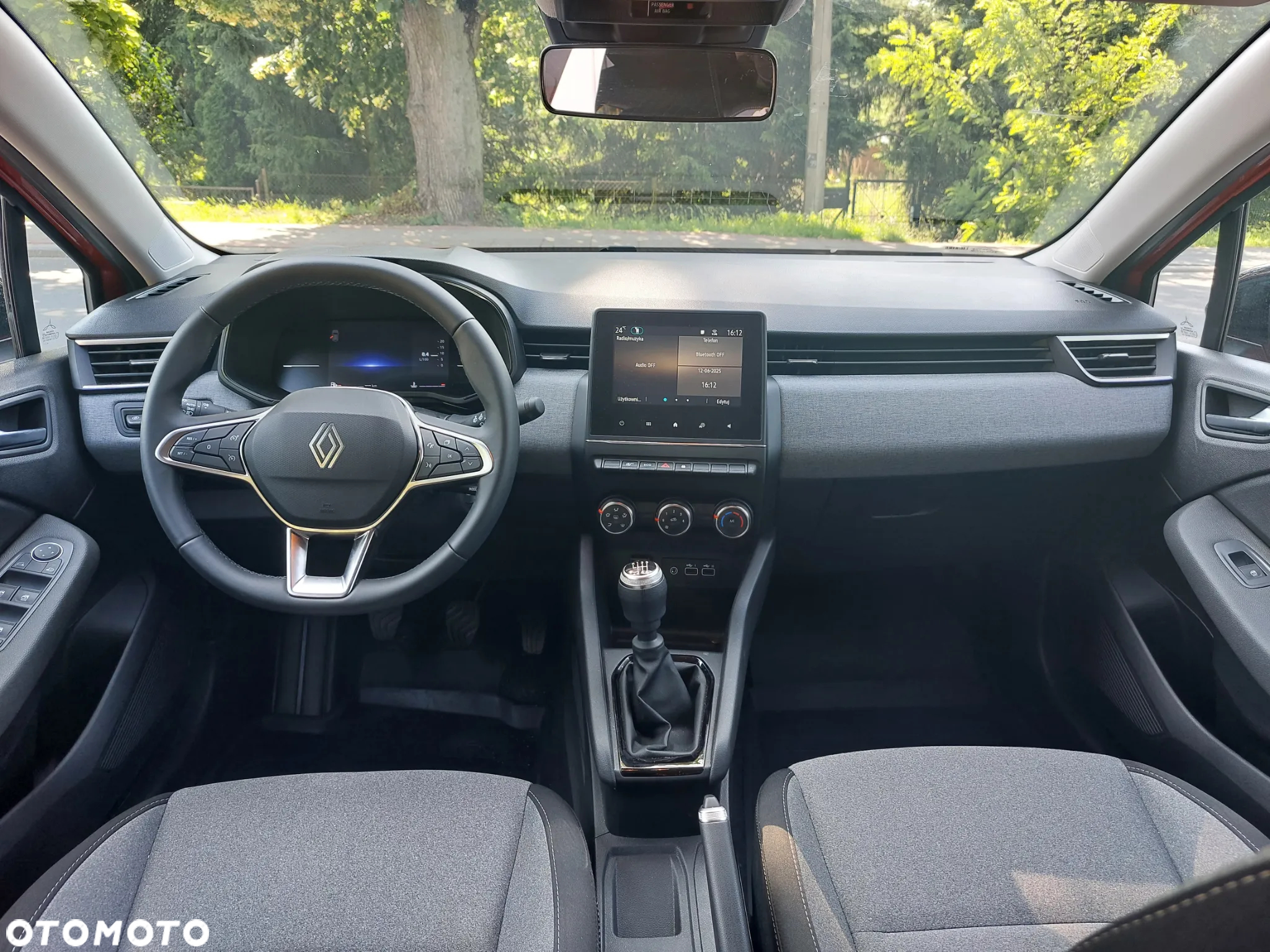 Renault Clio 1.0 TCe Evolution - 12