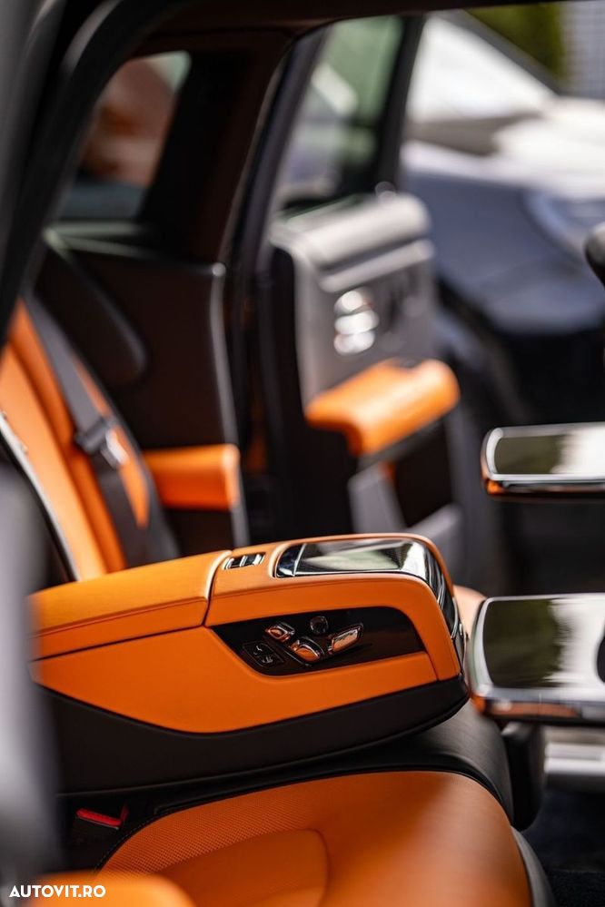 Rolls-Royce Ghost - 18