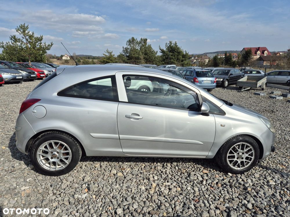 Opel Corsa 1.2 16V Cosmo EasyTronic - 4