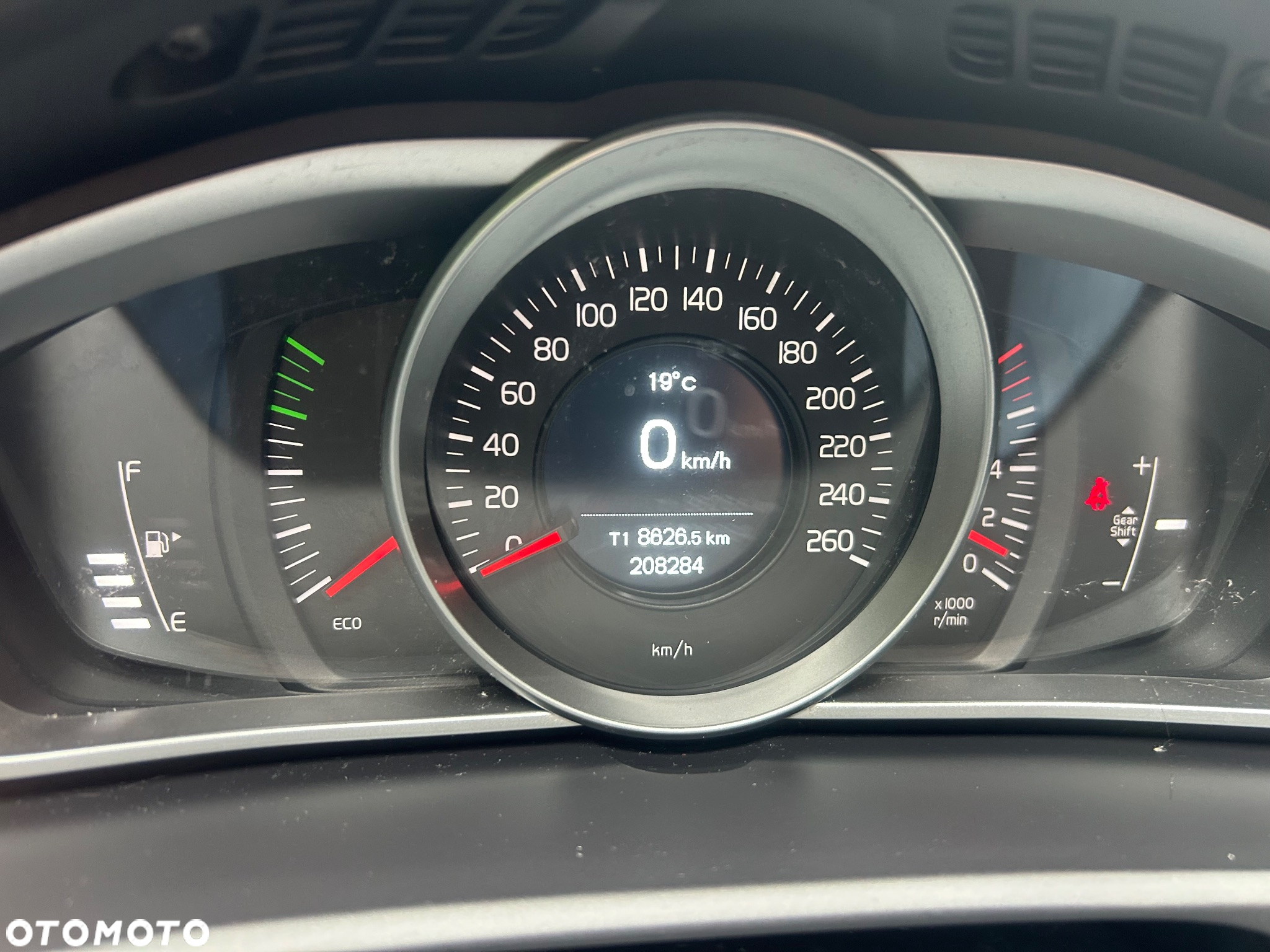 Volvo V40 T3 Drive-E Kinetic - 8