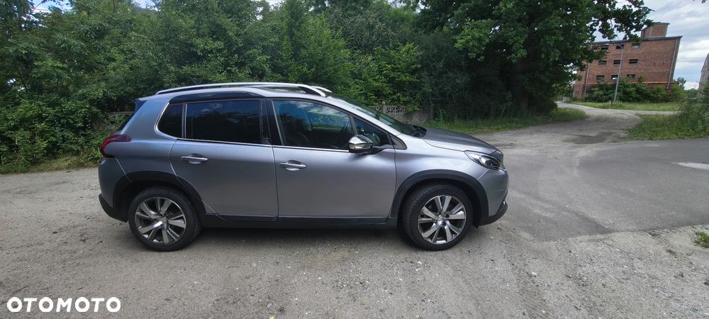Peugeot 2008 PureTech 110 GPF Stop&Start EAT6 Crossway - 3