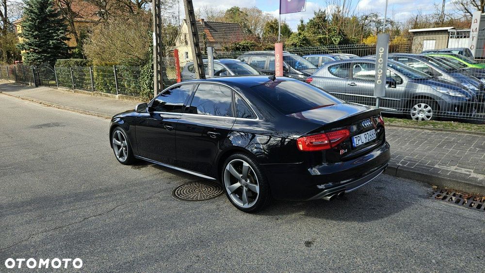 Audi S4 Limousine - 11