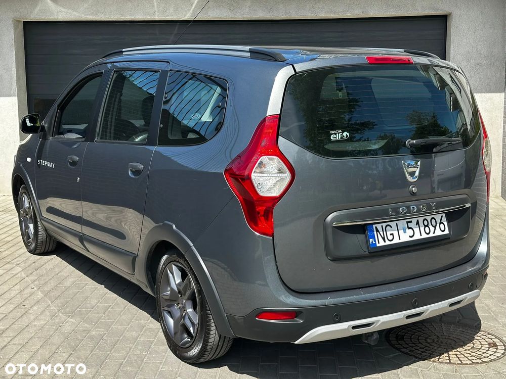 Dacia Lodgy TCe 115 Stepway - 3