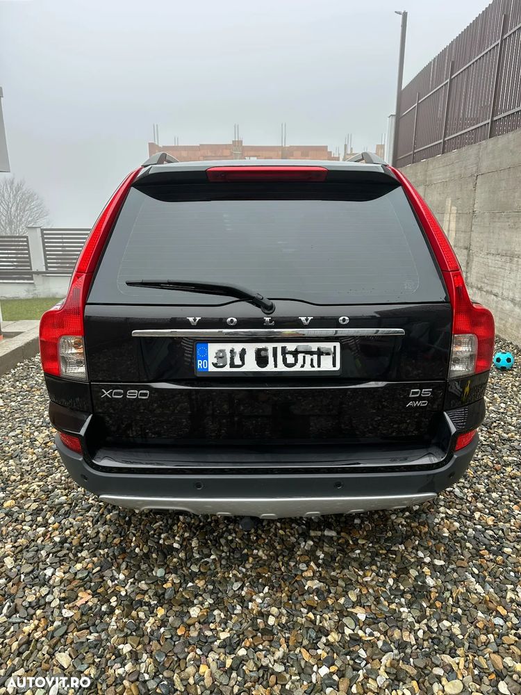 Volvo XC 90 D5 AWD Geartronic Momentum - 7