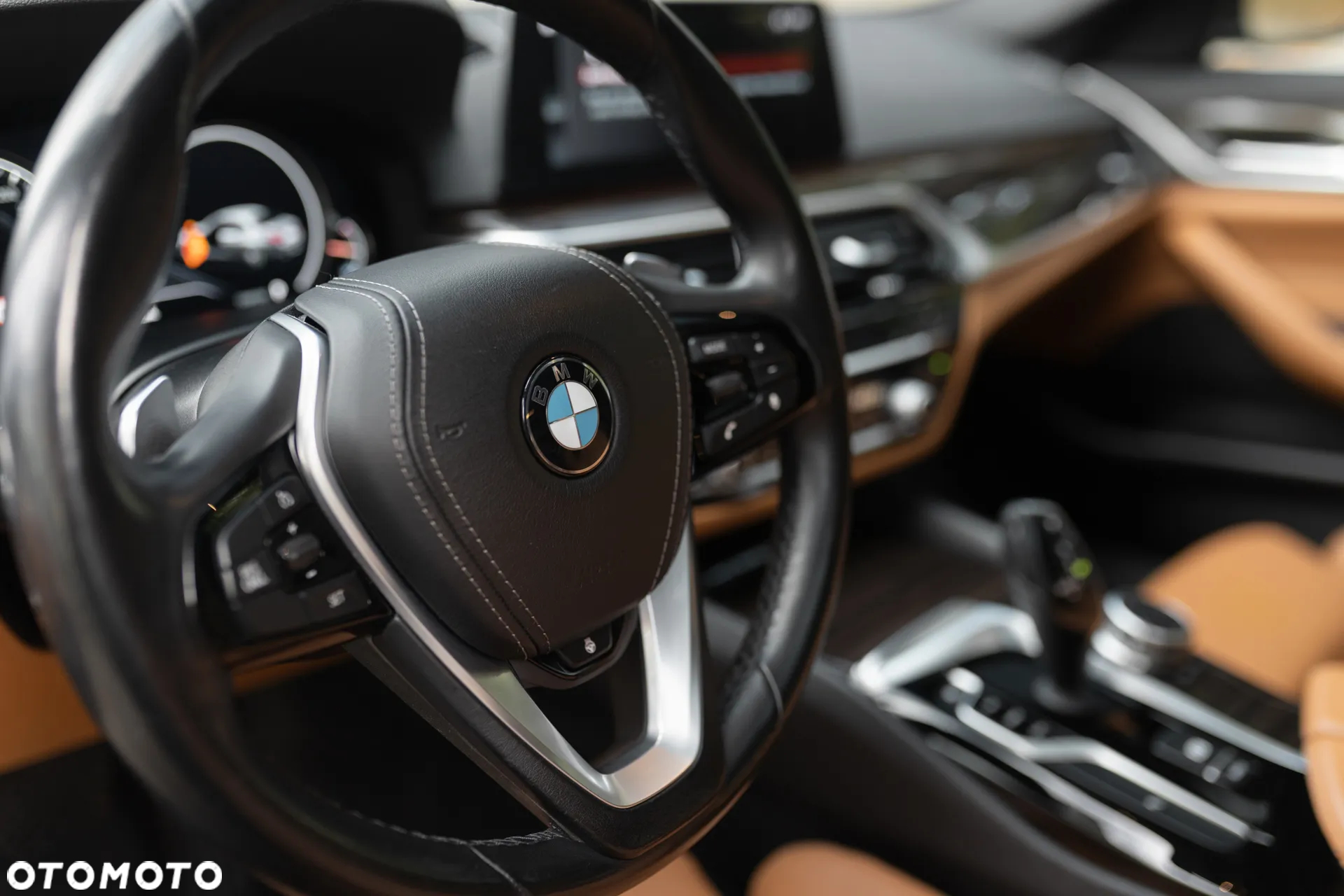 BMW Seria 5 540i GPF Sport Line sport - 14