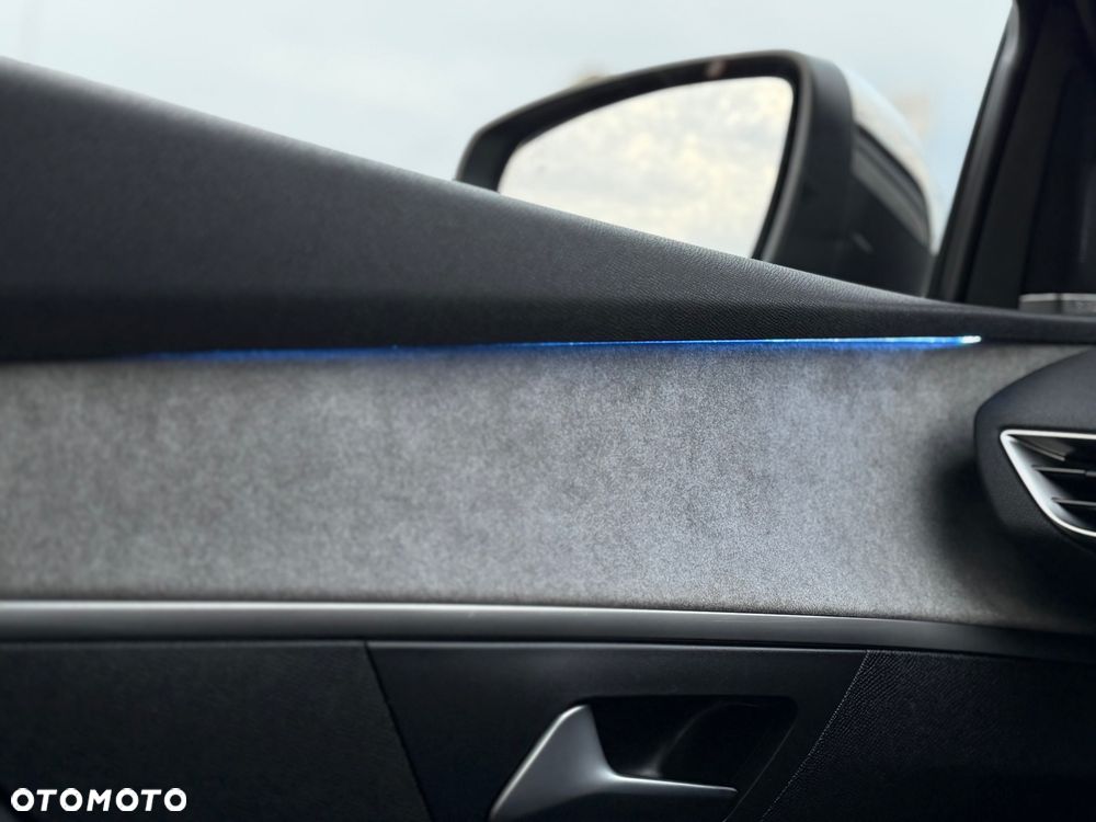 Peugeot 5008 2.0 BlueHDi GT Pack S&S EAT8 - 26