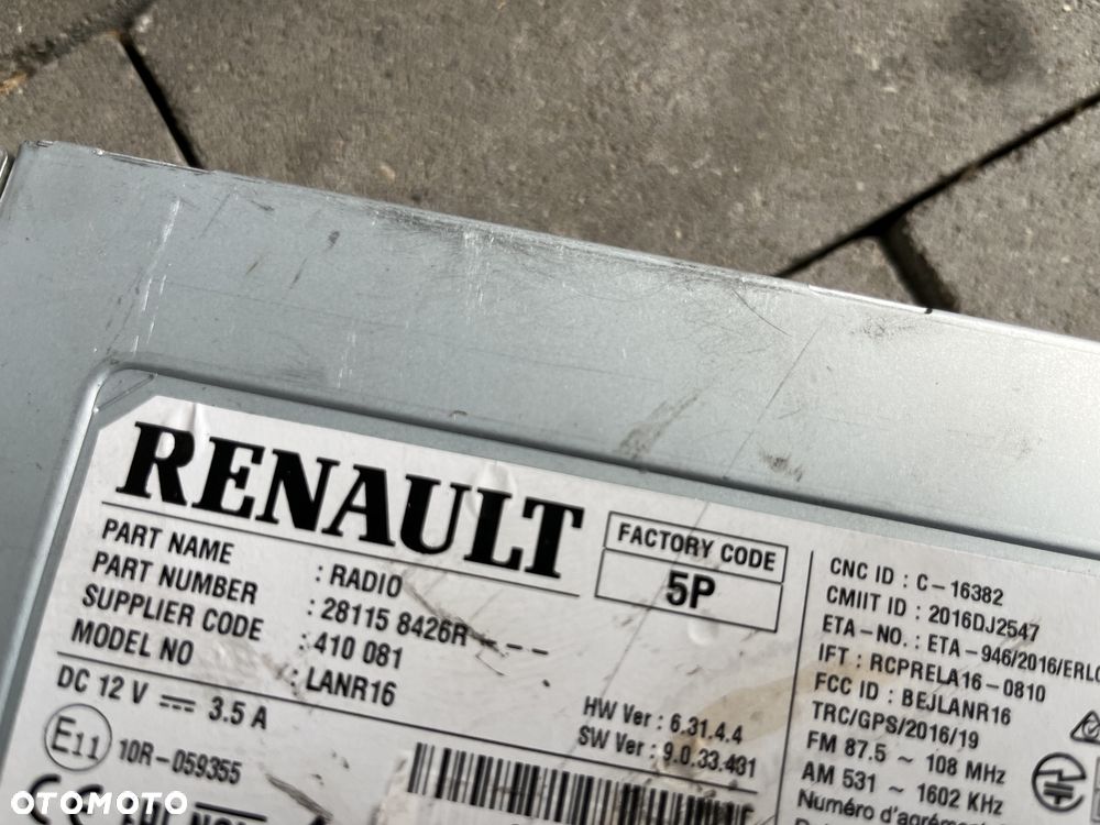 Radio (6) Renault Megane IV - 3