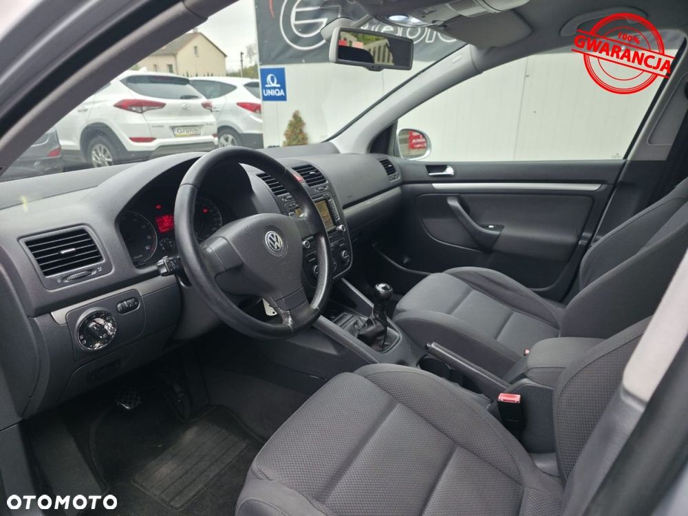 Volkswagen Golf - 17