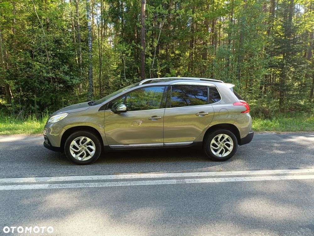 Peugeot 2008 1.6 VTi Allure - 23