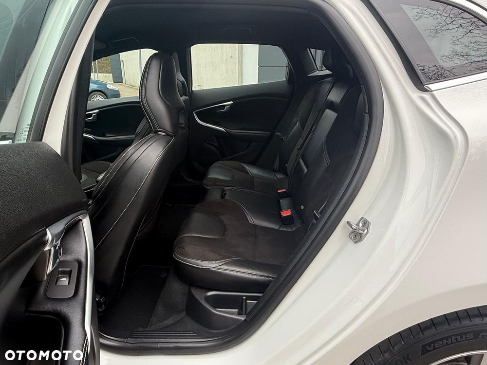 Volvo V40 D2 RDesign - 21