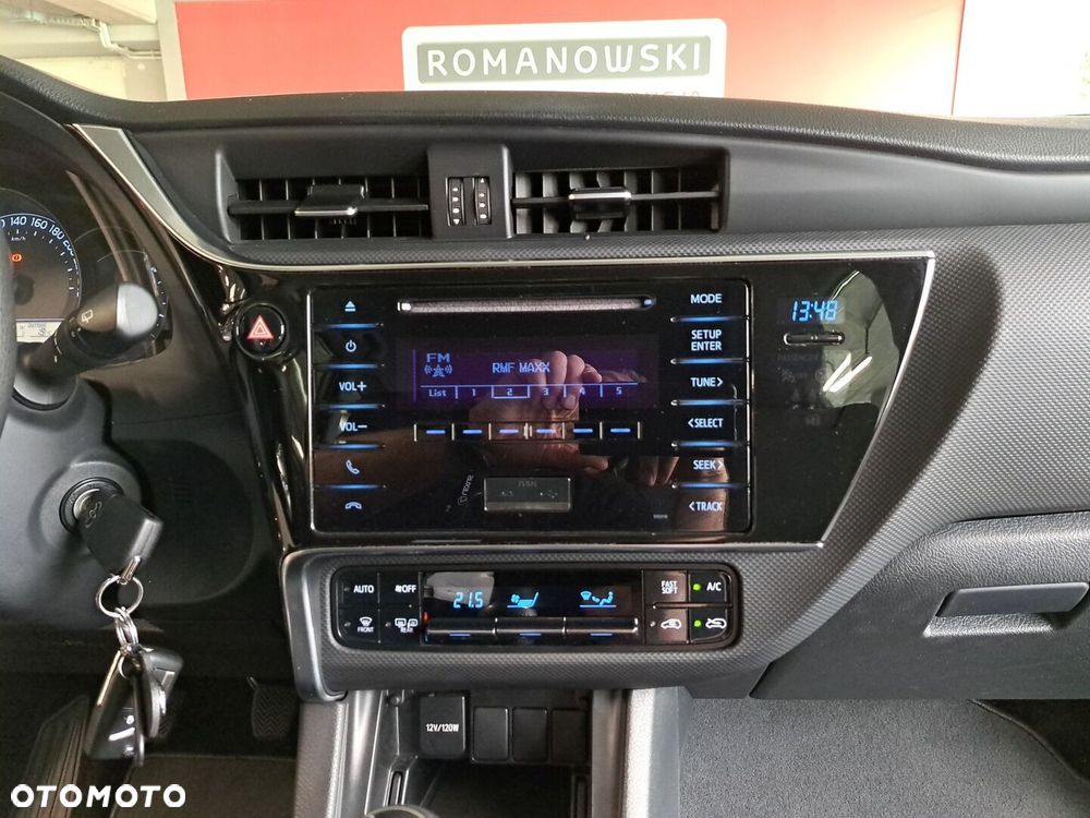 Toyota Auris 1.33 VVT-i Active - 21