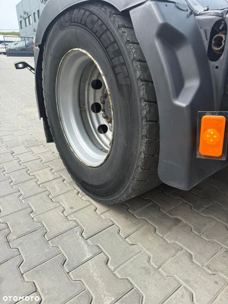 Volvo FH - 10