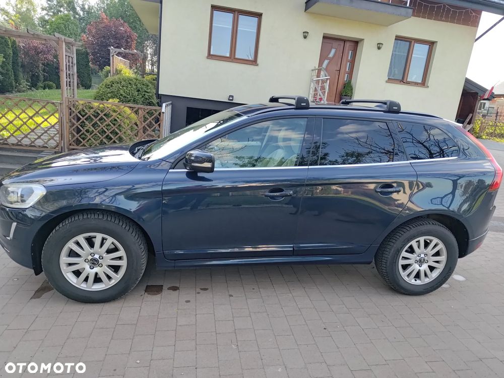 Volvo XC 60 D4 Momentum - 2