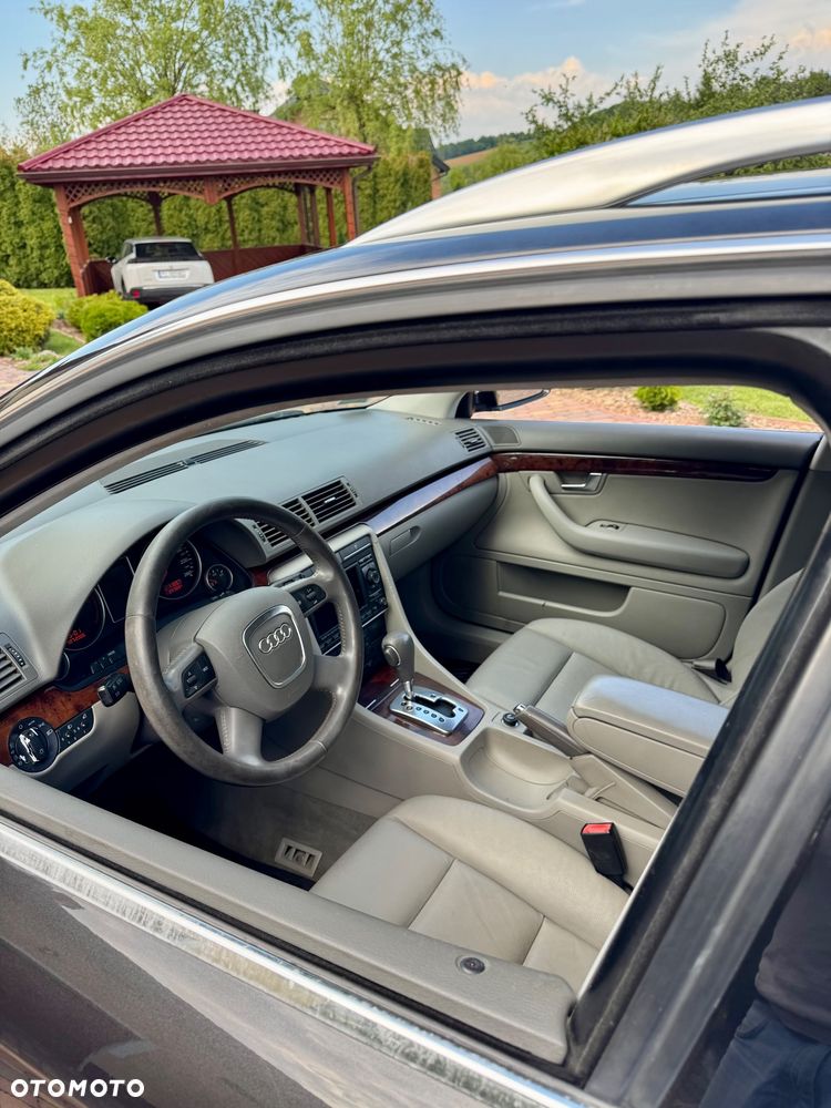 Audi A4 Avant 2.0 TDI Multitronic - 11