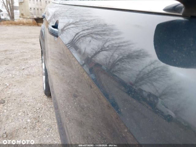 Ford Escape 2.0 EcoBoost AWD Titanium - 10