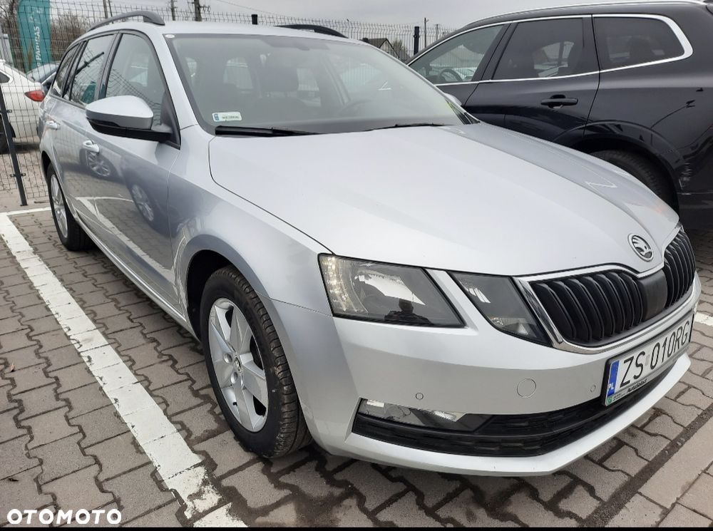 Skoda Octavia 2018 photo 2