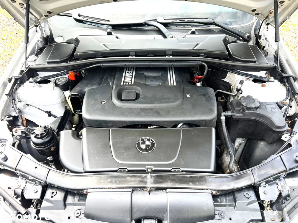 BMW Seria 3 - 14
