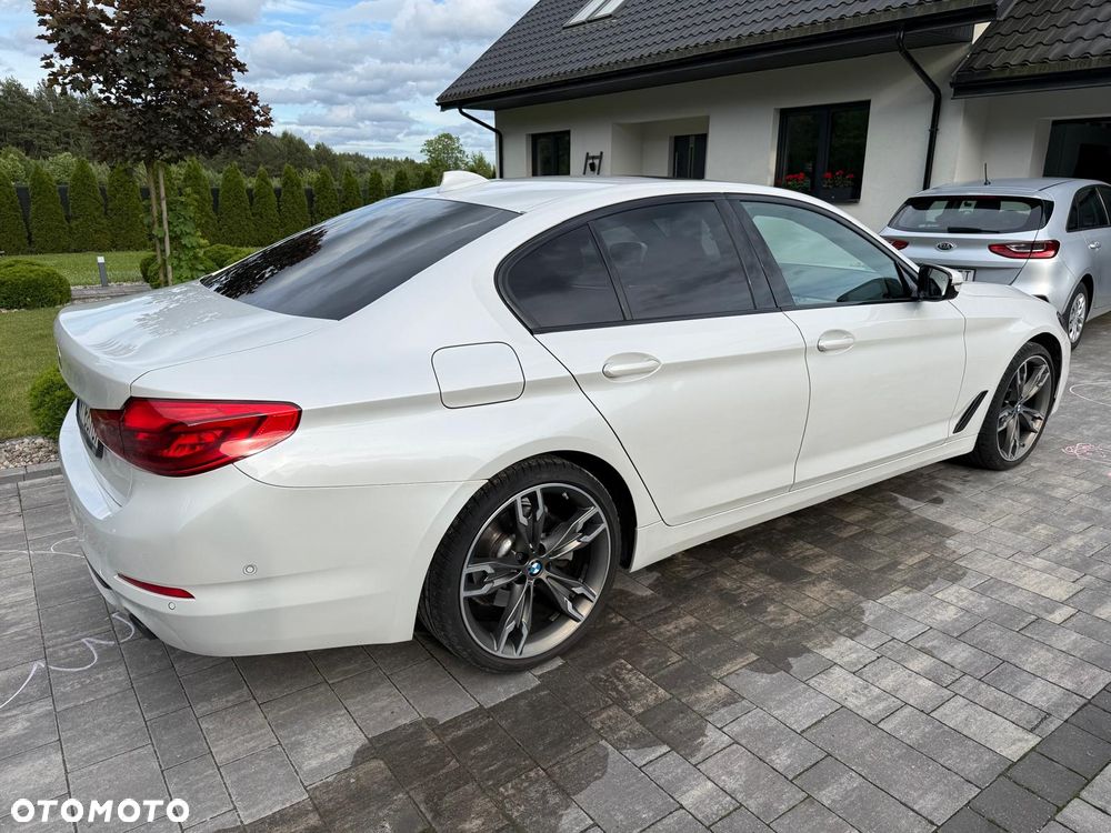 BMW Seria 5 520d xDrive MHEV Sport Line sport - 6
