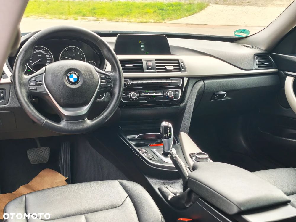 BMW 3GT 318d Business Edition - 32