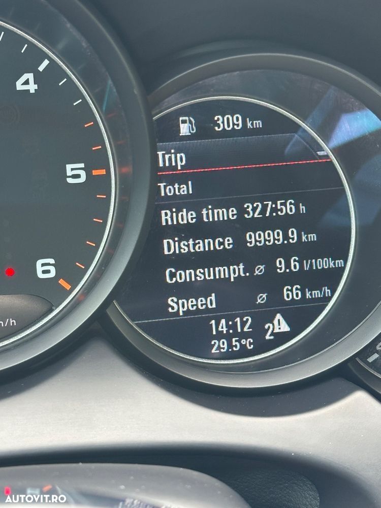 Porsche Cayenne - 18