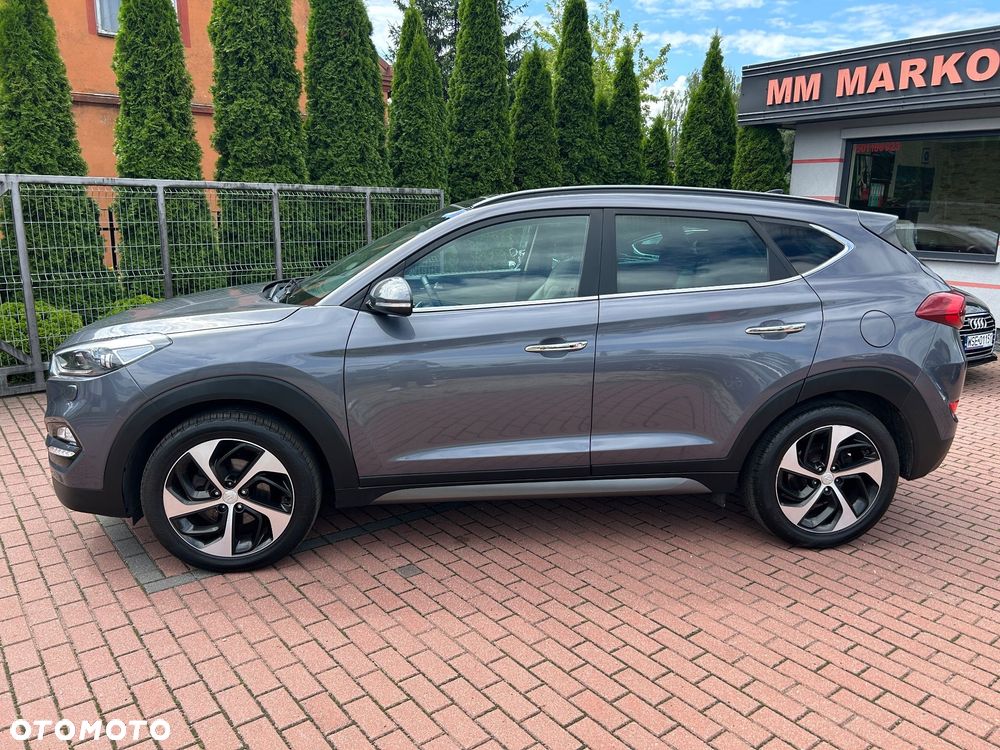 Hyundai Tucson - 1
