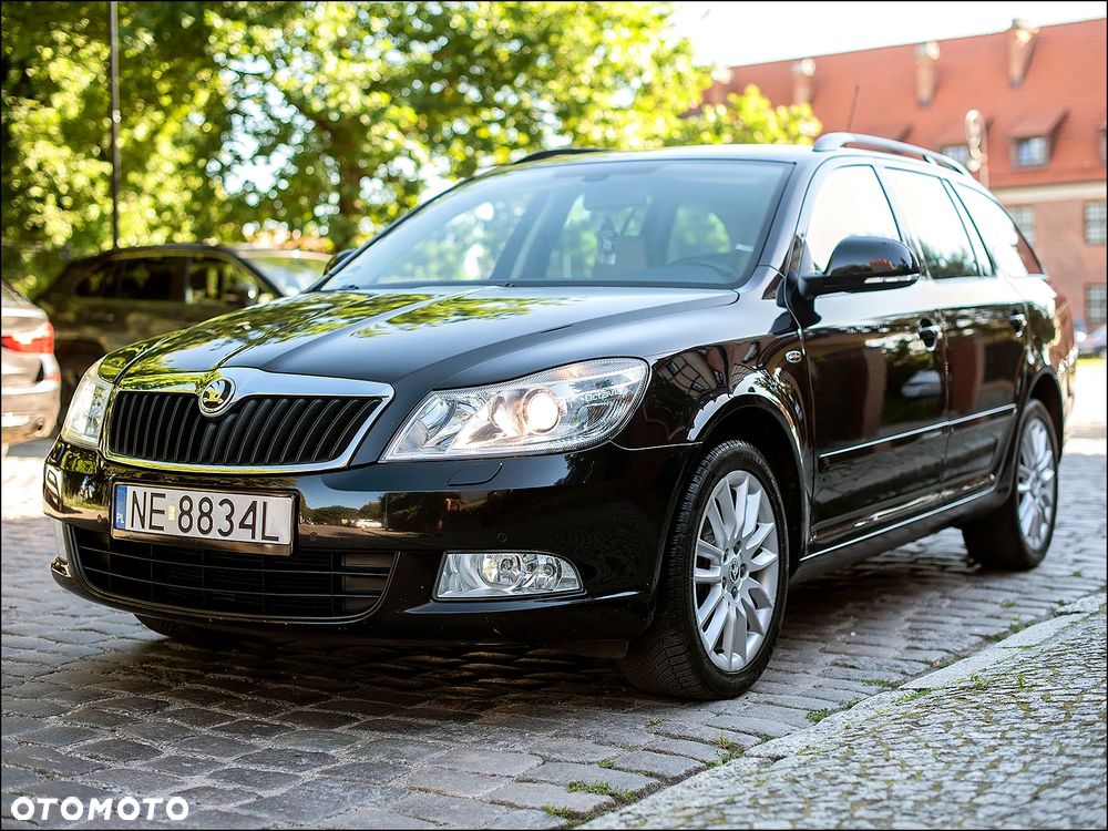 Skoda Octavia 2.0 TDI DPF Laurin & Klement - 4