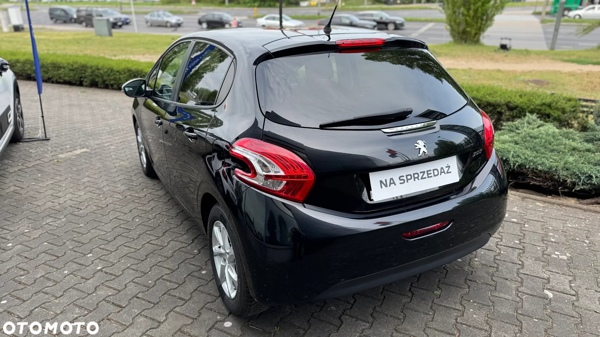 Peugeot 208 1.2 PureTech Style - 5
