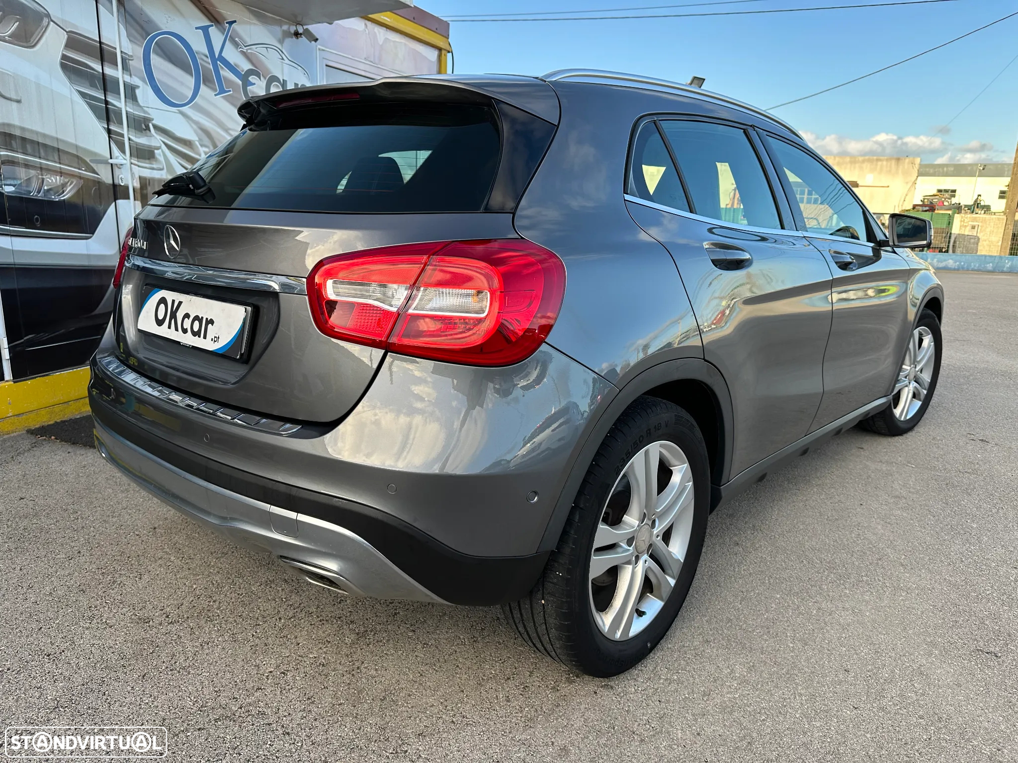 Mercedes-Benz GLA 180 d Urban - 10